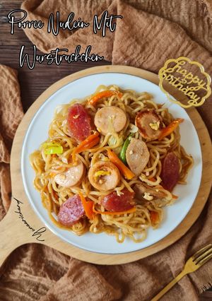 Foto resep Porree Nudein MitWurstruckchen