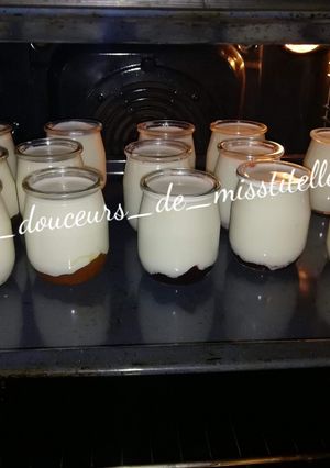 Une photo de Yaourt maison au four