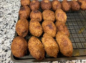 Una foto de Kibbe frito de cordero