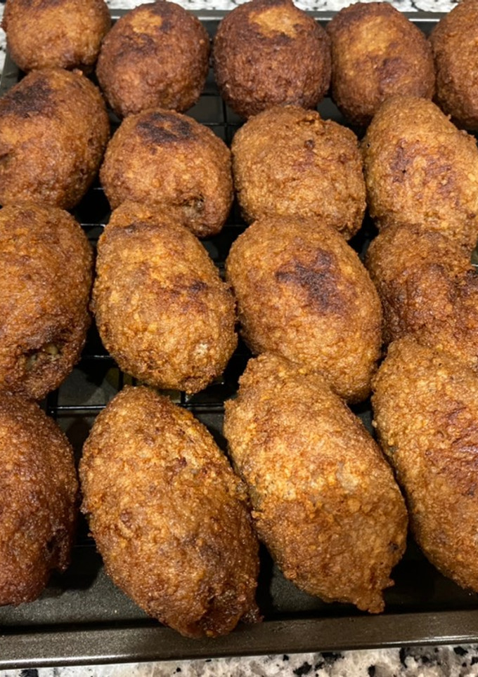 Una foto de Kibbe frito de cordero