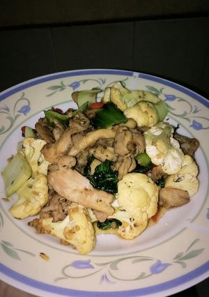 Foto resep Origano Chicken Sauté with Vegetables