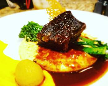 Ultimate Making Recipe Red Wine Braised Short Ribs in Reduction Sauce Home Style