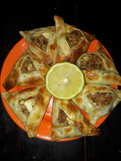 Una foto de 🍋Empanadas Árabes 🍋
