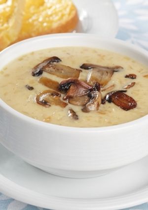 صورة لوصفة طريقة عمل شوربة الفطر بالكريما الطازجة