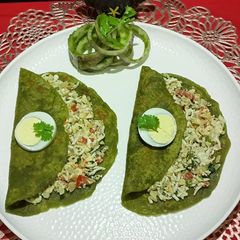 A picture of Egg Stuff Spinach Green Paratha.