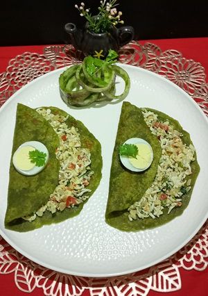 A picture of Egg Stuff Spinach Green Paratha.