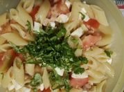 Una foto di pasta mozzarella