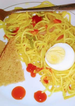 A picture of Tumeric Spaghetti.