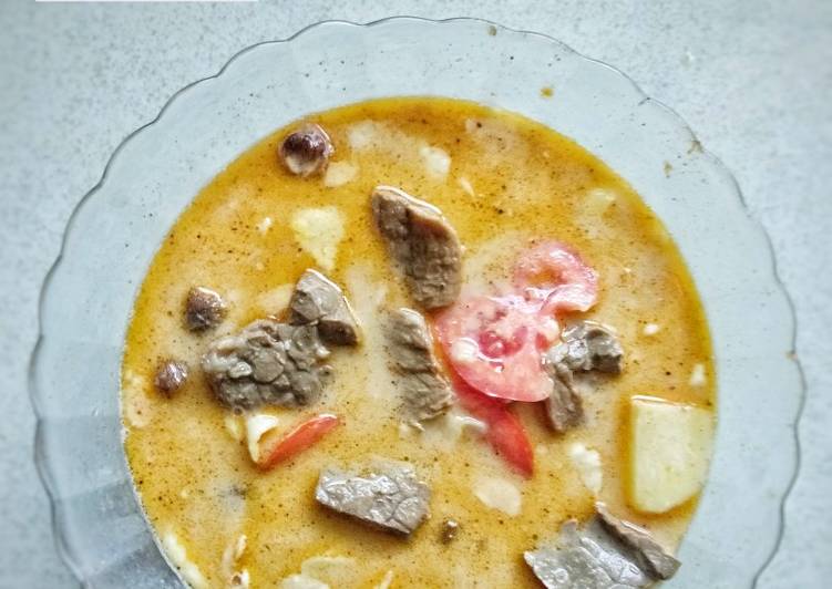 255. Soto Betawi Kuah Susu Ala Bango