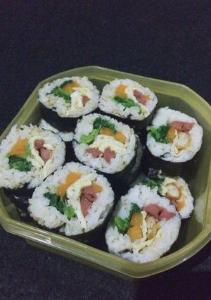 Foto resep Kimbab (korean sushi)
