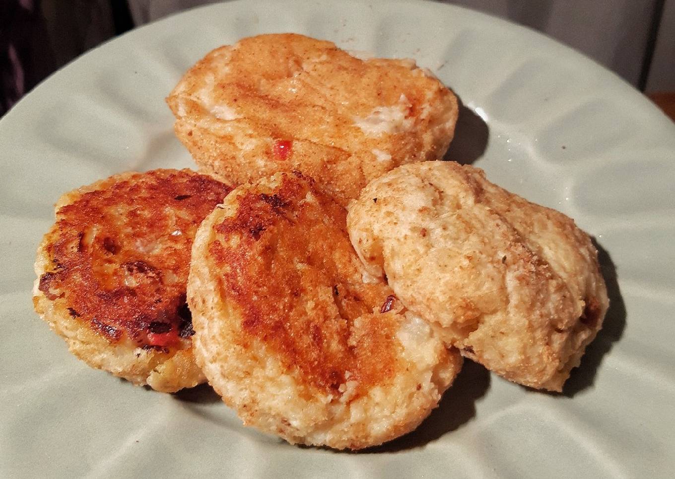 Bombas de papa de carne picada