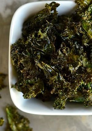 A picture of Seasoned Kale Chips.