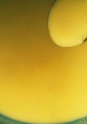 Una foto de Sopa crema de choclo saludable🥣🌽