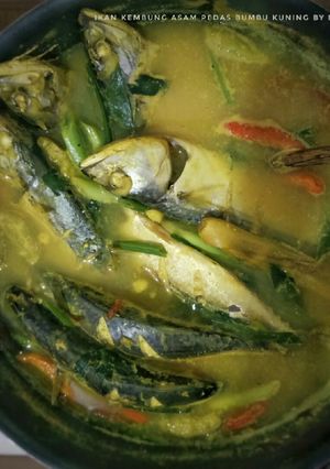 Foto resep Asam Pedas Ikan Kembung Bumbu Kuning