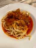 Spaghetti alla chitarra con il ragù alla napoletana