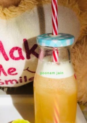 A picture of Homemade made sugarcane juice.