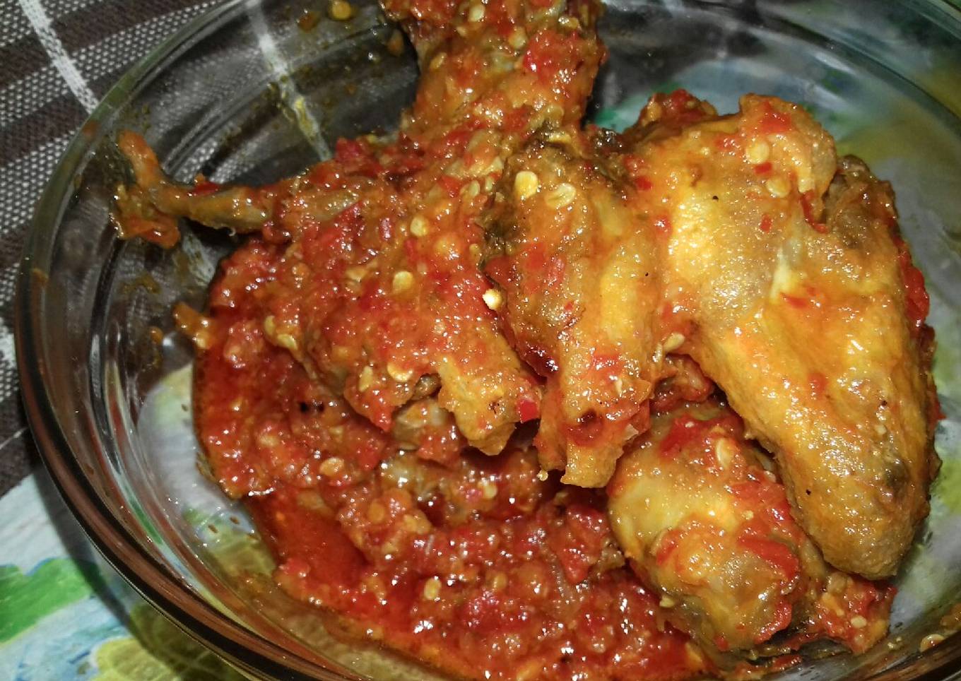 Ayam goreng balado