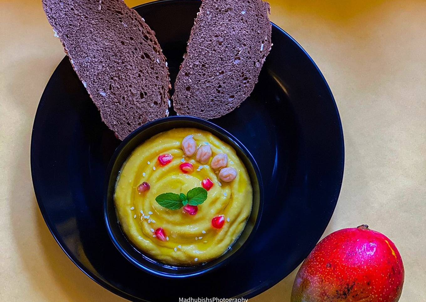 Mango Hummus