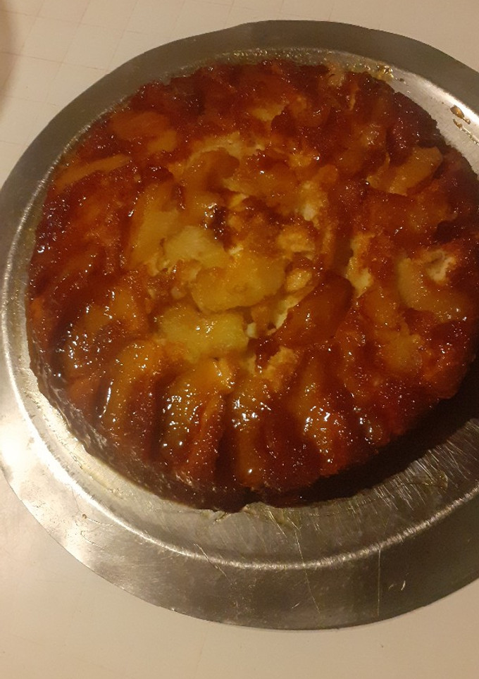 Una foto de Torta invertida de manzana