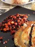 Rodaballo con Verduritas a la Mantequilla en Plancha con Mayonesa de Lima