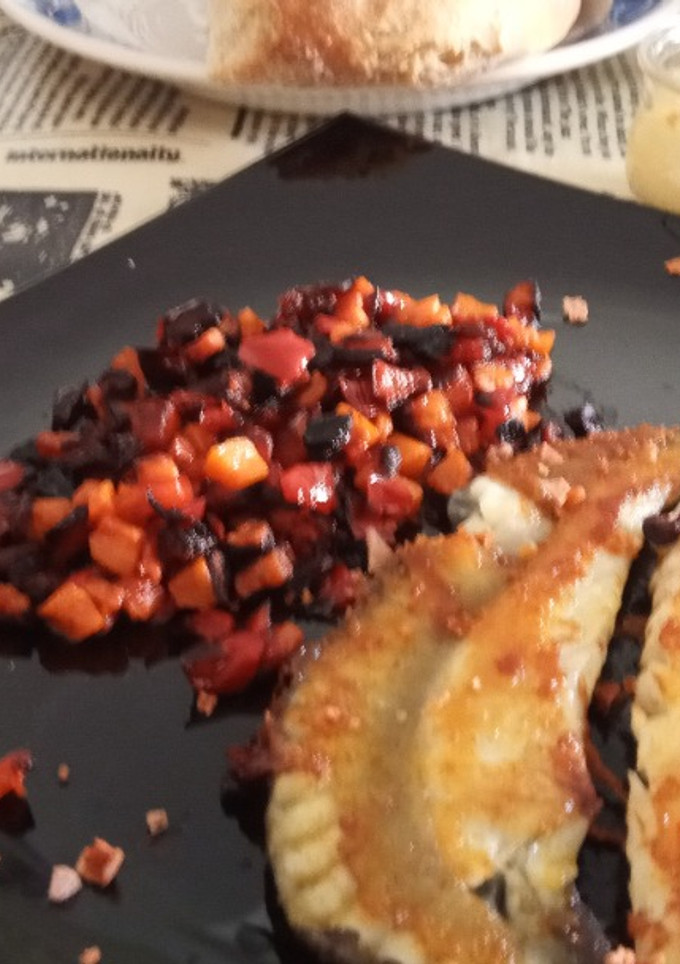 Una foto de Rodaballo con Verduritas a la Mantequilla en Plancha con Mayonesa de Lima