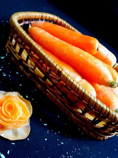عکسی از دستور گل رز با هویج 😍