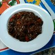 Carne de res al vino tinto, miel y mostaza