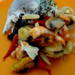 A picture of Pescado relleno.