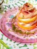 Millefoglie Melone Crudo Fiordilatte con Salsa verde e granella