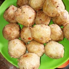 A picture of Yam Balls.