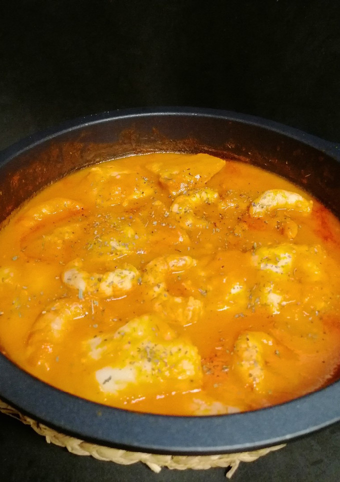 Una foto de Bacalao en salsa marinera con gambones