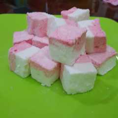 A picture of Marshmellow.