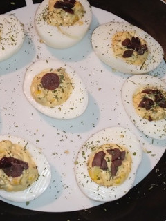 Una foto de Huevos rellenos