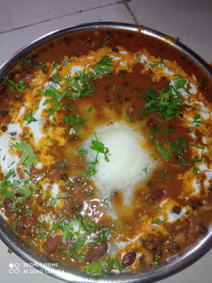 દાળ મખની જીરા રાઈસ (Dal Makhani Jira Rice Recipe In Gujarati) રેસીપી મુખ્ય ફોટો