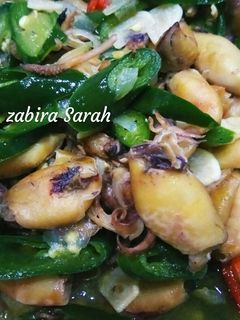 Foto resep Oseng cumi Asin cabai hijau simple enak by