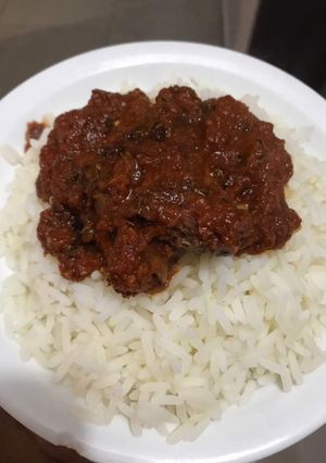 A picture of Rice with warmed stew.