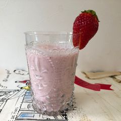 A picture of Strawberry Smoothie.