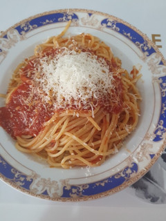 Una foto de Salsa tomate con costillas de cerdo. Para espaguetis/ macarrones