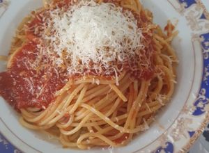 Foto principal de Salsa tomate con costillas de cerdo. Para espaguetis/ macarrones