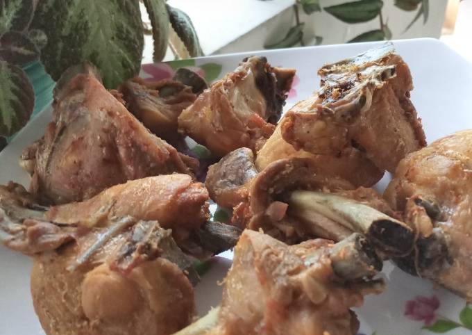 Ternyata ini lho! Resep membuat Ayam goreng ungkep dijamin nikmat