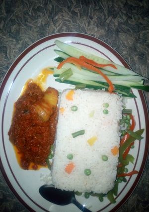 A picture of Rice and stew.