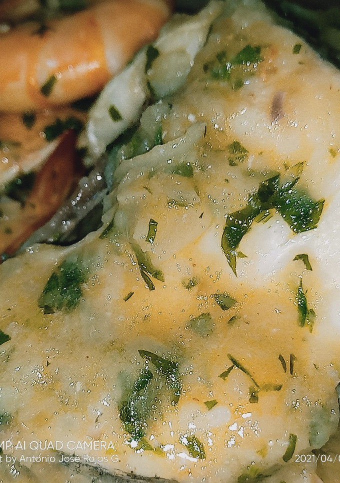 Una foto de Merluza en salsa verde