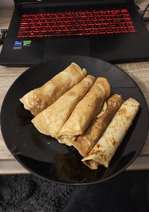 A picture of Easy Thin Pancakes.