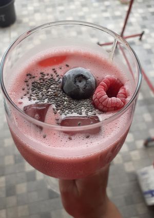 Foto resep Smoothies Frozen Berries Yogurt
