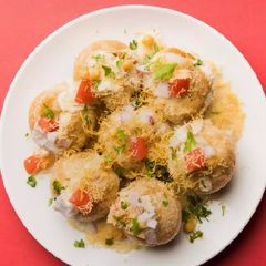 A picture of Dahi puri.