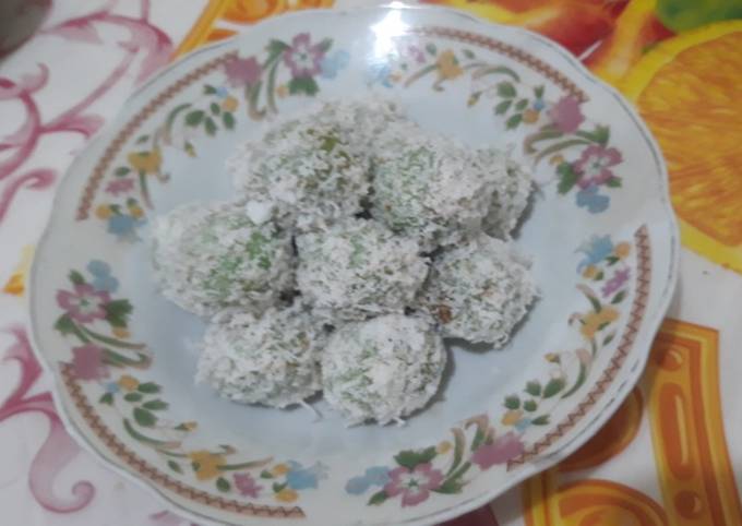 Klepon aka kueh malaka