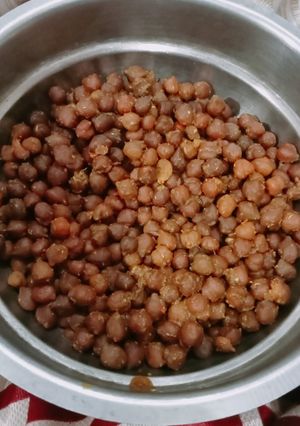 चने की चाट (Chane ki chaat recipe in hindi) रेसिपी मुख्य फोटो