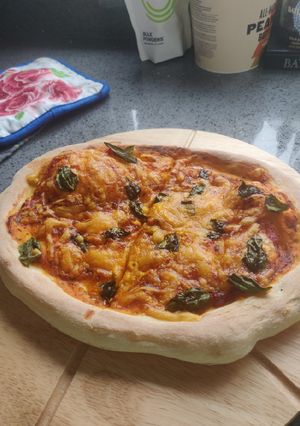 A picture of Easy Homemade Pizza.