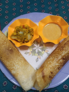 रवा डोसा (Rava dosa recipe in Hindi) रेसिपी मुख्य फोटो