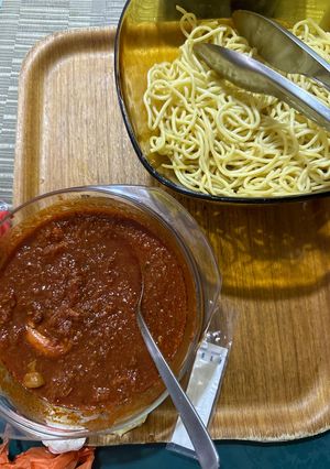 A picture of Spaghetti pedas Singapore.